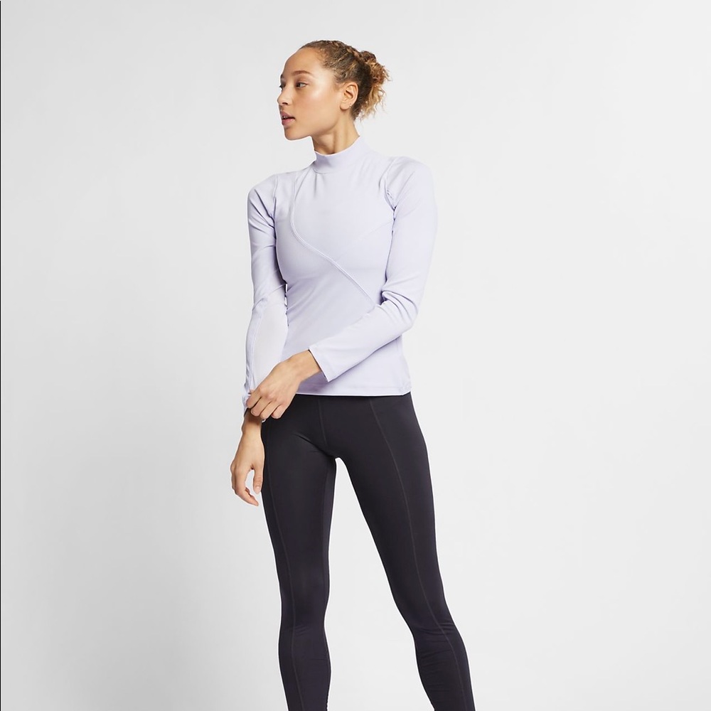 NEW Nike Women’s Long Sleeve Ribbed long sleeve pastel lilac Top - Picture 4 of 7